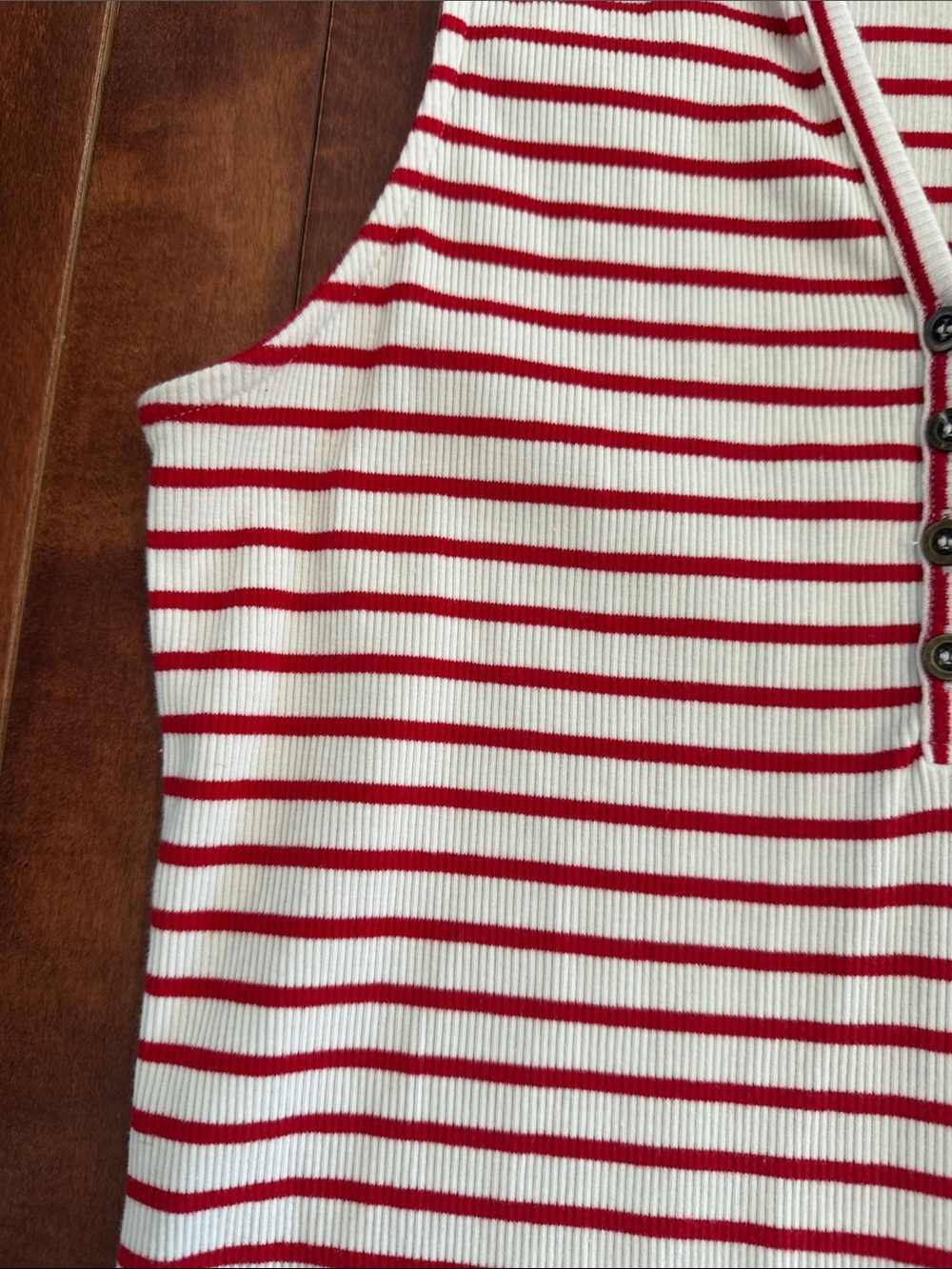 Doe & Rae Red and White Stripped Ribbed Tank Size Small - Picture 3 of 7